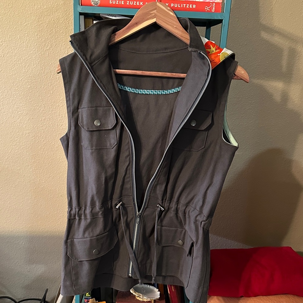 Charcoal Women's zip front Utility Vest Gorpcore